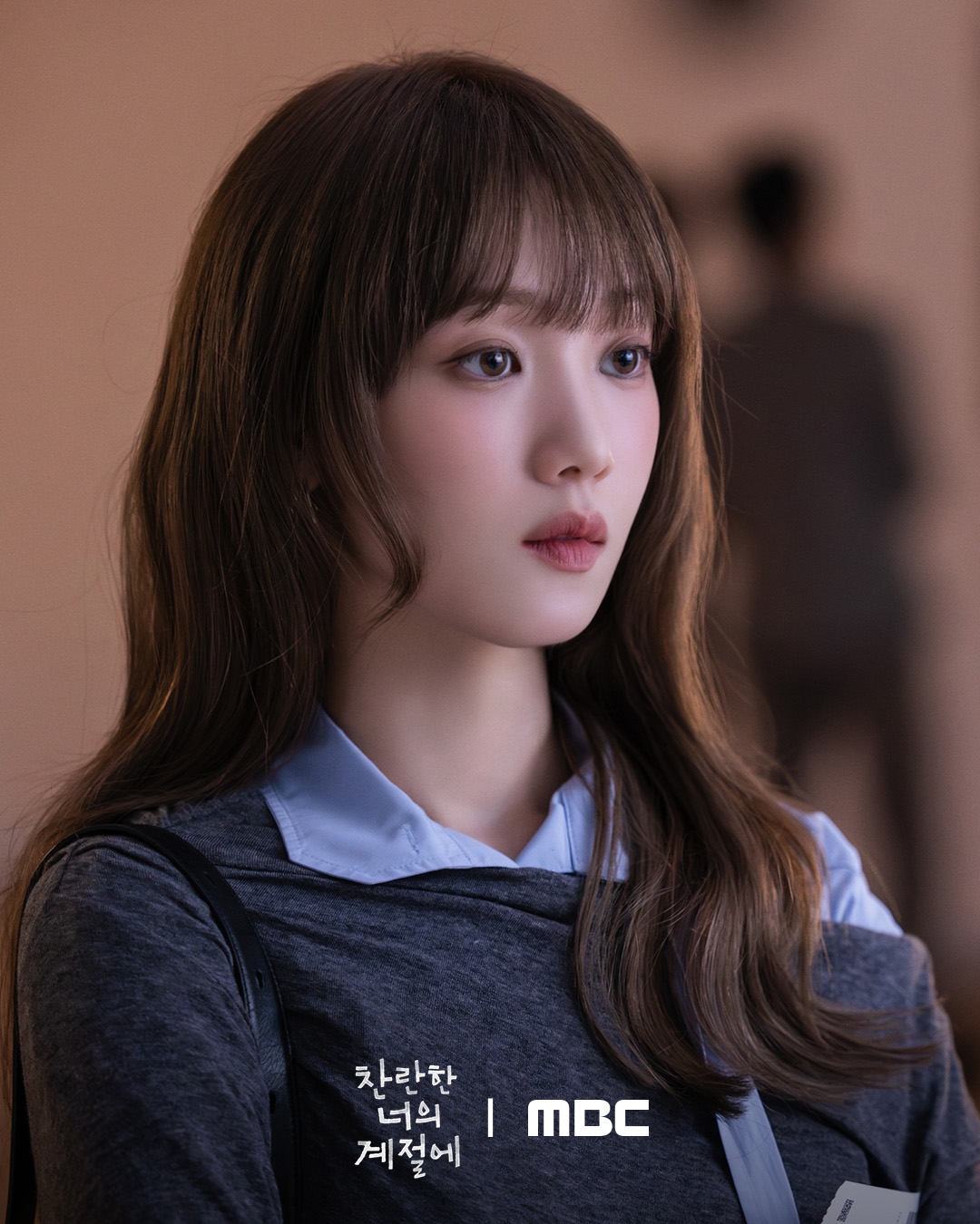 Thu đi để lại lá vàng, Tết đi để lại phim Hàn siêu hay: Nữ chính đẹp ác, mỗi khung hình là một tuyệt tác- Ảnh 5.