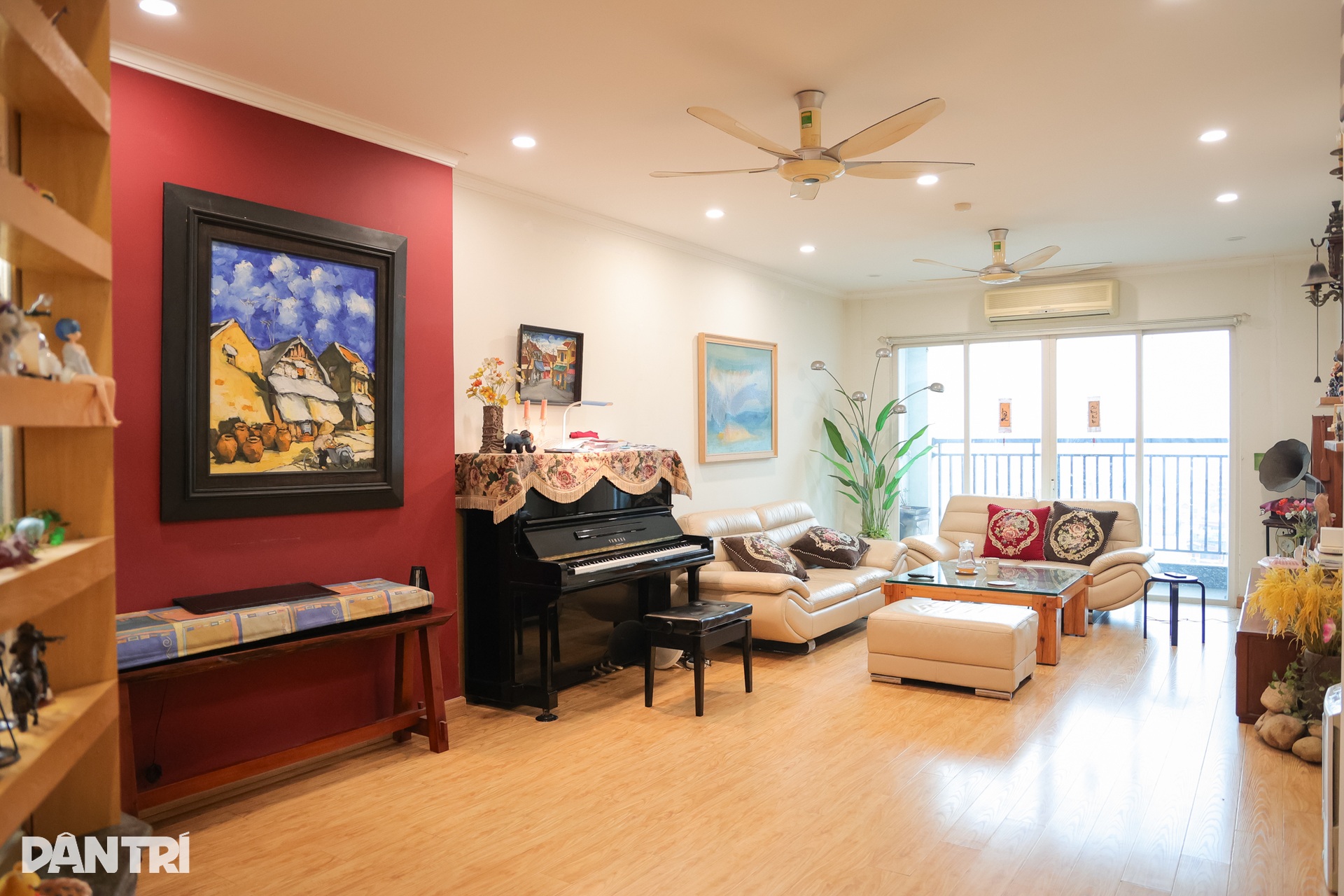 Cận cảnh căn hộ ấm cúng, rộng gần 150m2 của nghệ sĩ Quốc Tuấn - 3