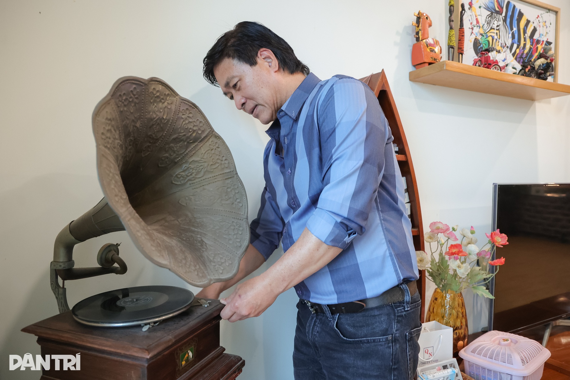 Cận cảnh căn hộ ấm cúng, rộng gần 150m2 của nghệ sĩ Quốc Tuấn - 10