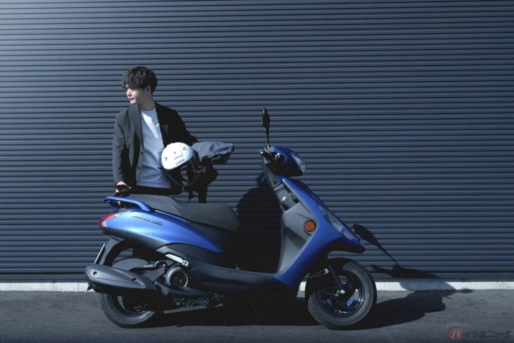 Lộ diện kẻ ngáng đường Honda Lead: Xe ga Yamaha siêu nhẹ 100kg, cốp 