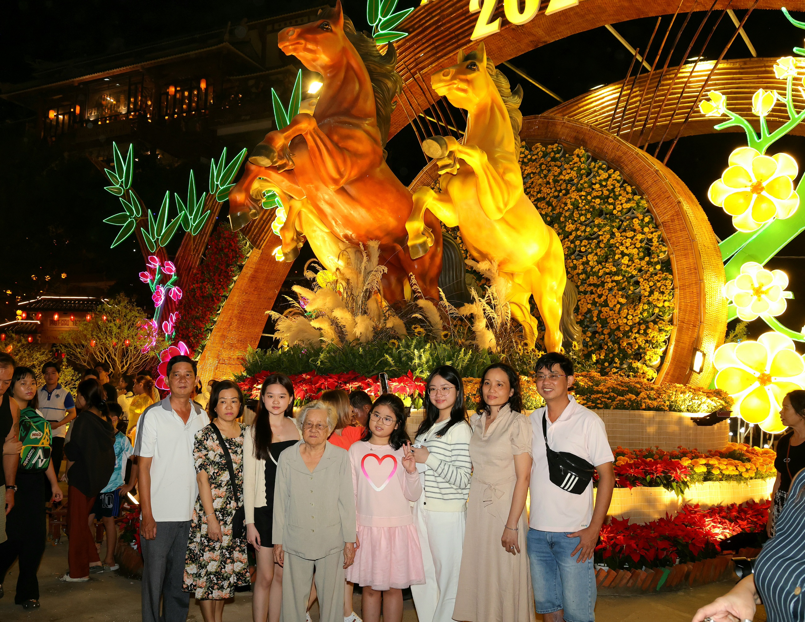 Hơn nửa triệu khách Du lịch Cần Thơ dịp Tết 2026 với doanh thu ấn tượng - Ảnh 3.