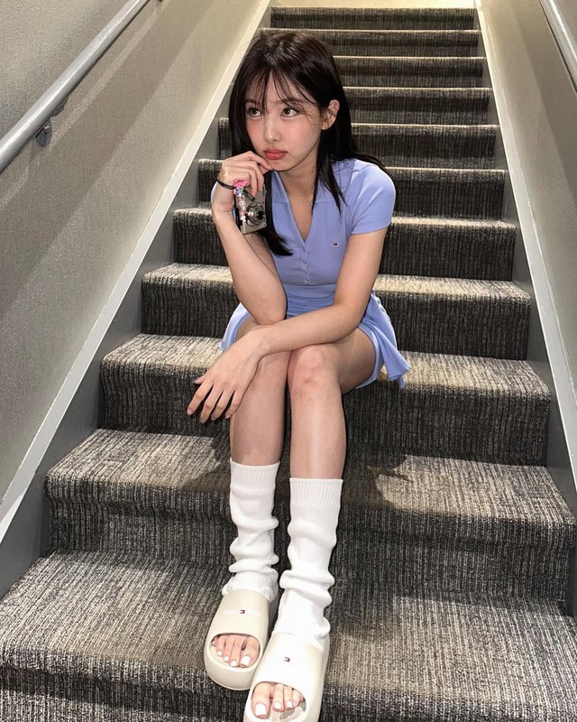 Diện tất ống chân sao cho khéo để chuẩn gu sành điệu?- Ảnh 6.