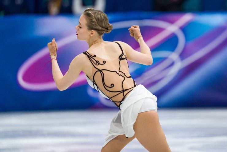 Trang phục trượt băng đẹp nhất Olympic mùa đông - 19