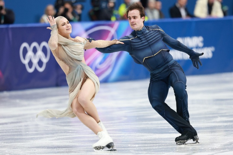 Trang phục trượt băng đẹp nhất Olympic mùa đông - 25