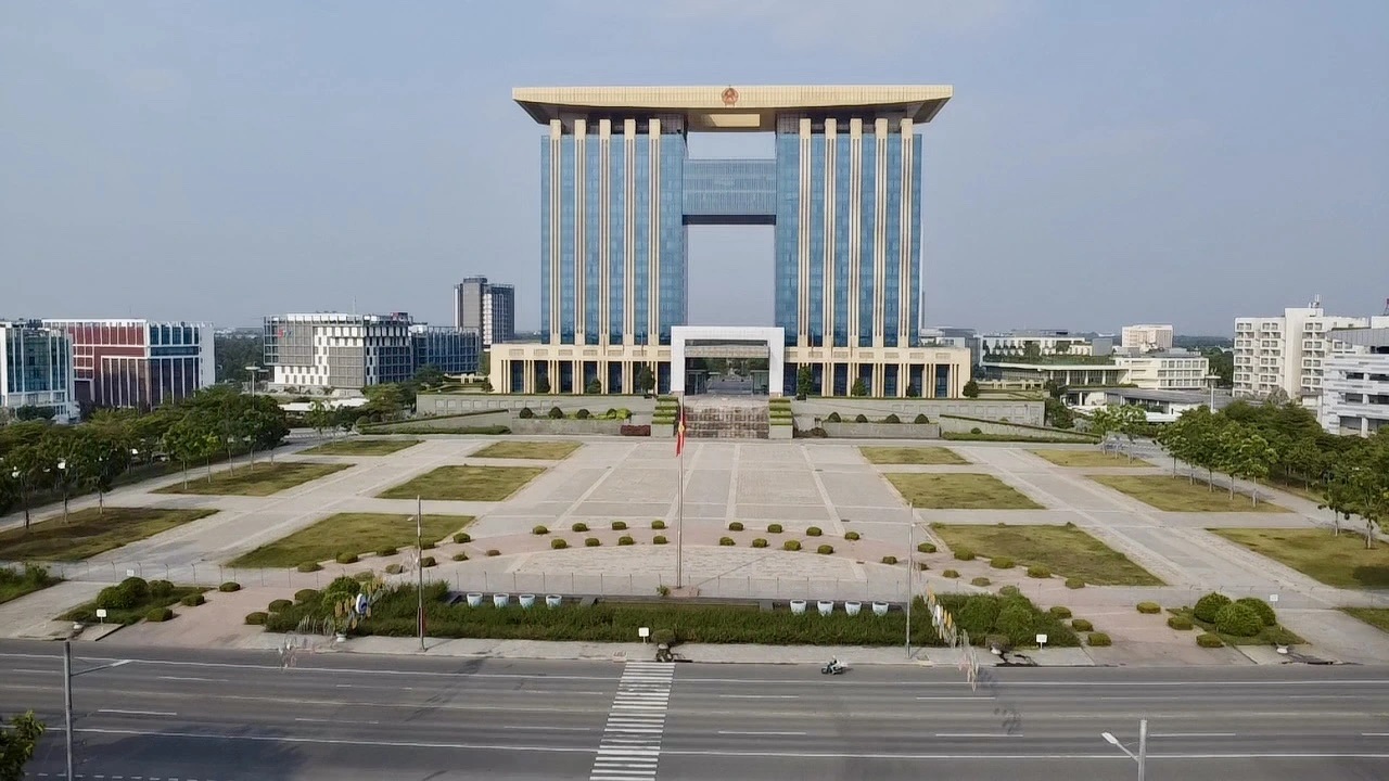 - Ảnh 4. - Ảnh 4.