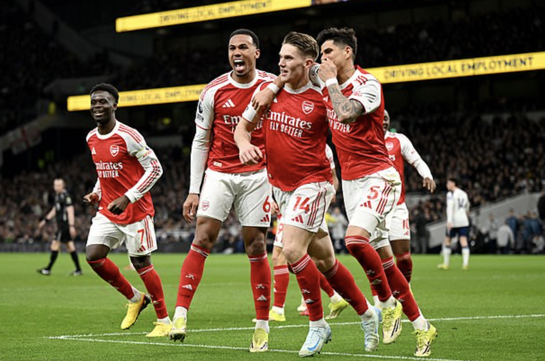 Arsenal thắng nghiền ép Tottenham, Eze rực sáng derby Bắc London - Ảnh 6.