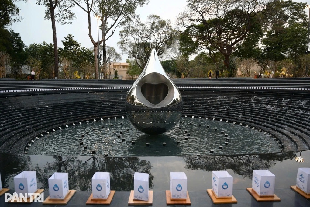 Hút 4,3 triệu lượt khách trong 9 ngày, TPHCM thu hơn 12.000 tỷ đồng dịp Tết - 5