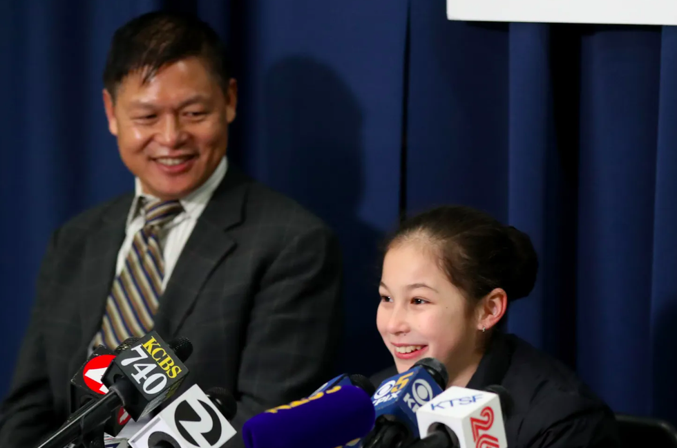 Vẻ đẹp ma mị và hành trình thành công của “thiên thần băng” đang gây sốt - 5