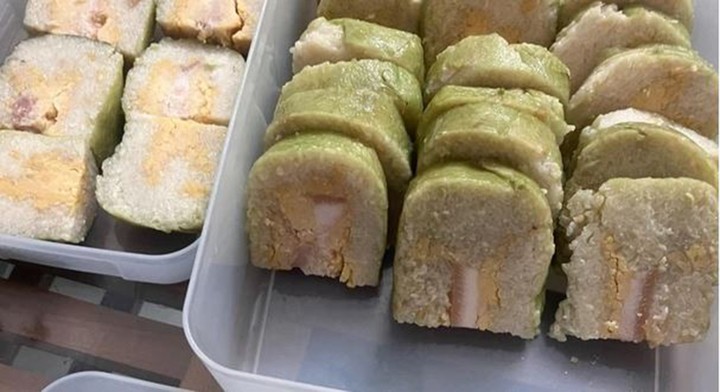 3 cách trữ bánh chưng ngon sau Tết ai cũng cần biết 3 Cắt nhỏ, cho vào hộp kín rồi cấp đông.