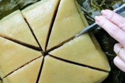 3 dấu hiệu bánh chưng sau Tết đã hỏng, ăn vào dễ ngộ độc dù chưa mốc