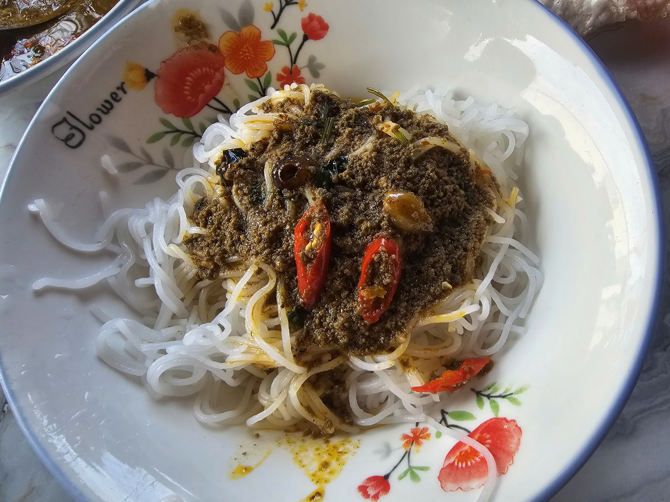 Hàng quán Gia Lai đông khách sau Tết 2026: Trải nghiệm ẩm thực độc đáo - Ảnh 2.