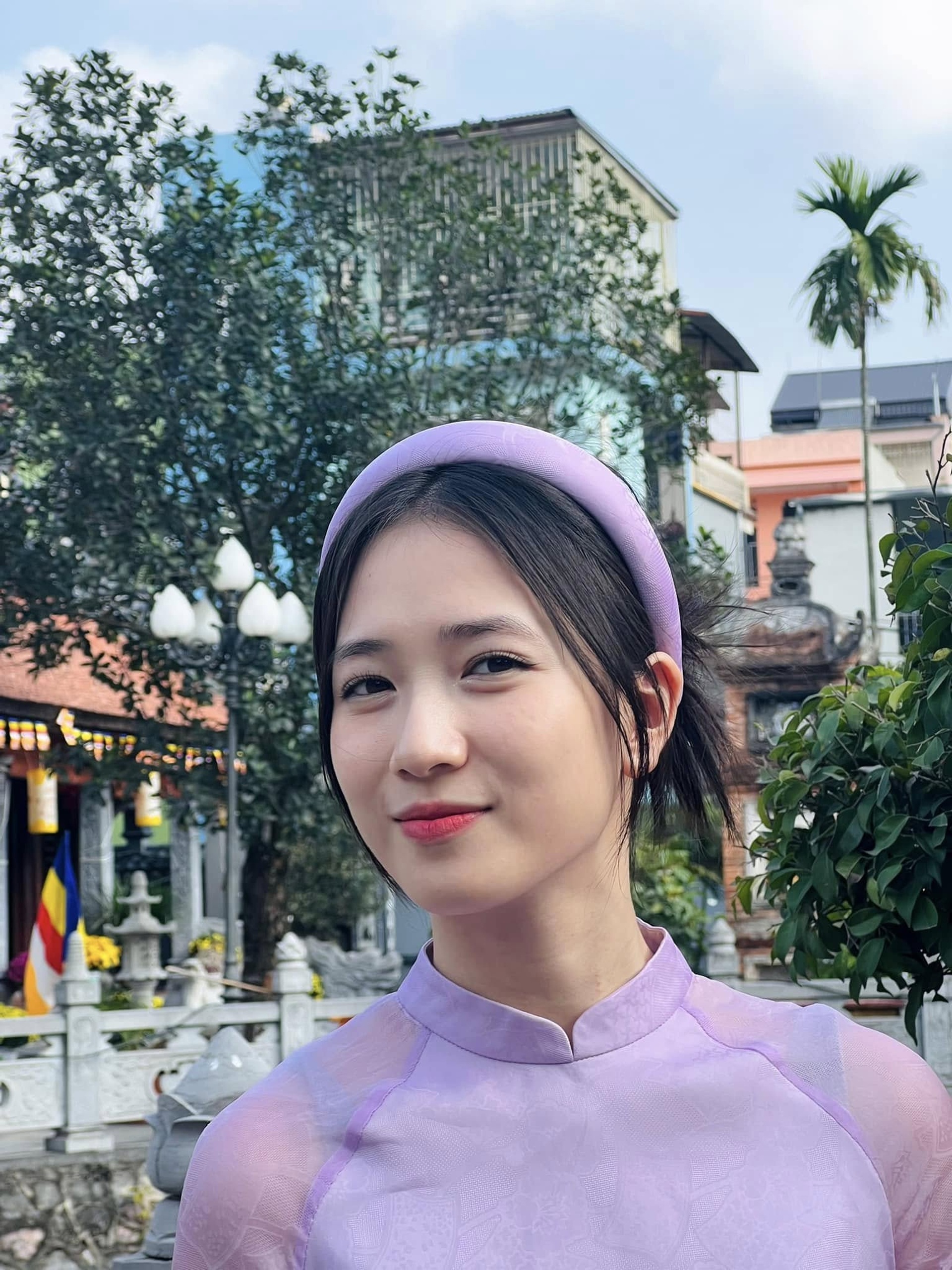 Hot girl Hà thành Trâm Anh tuổi 31 gợi cảm, hôn nhân bên JustaTee gây chú ý - 14