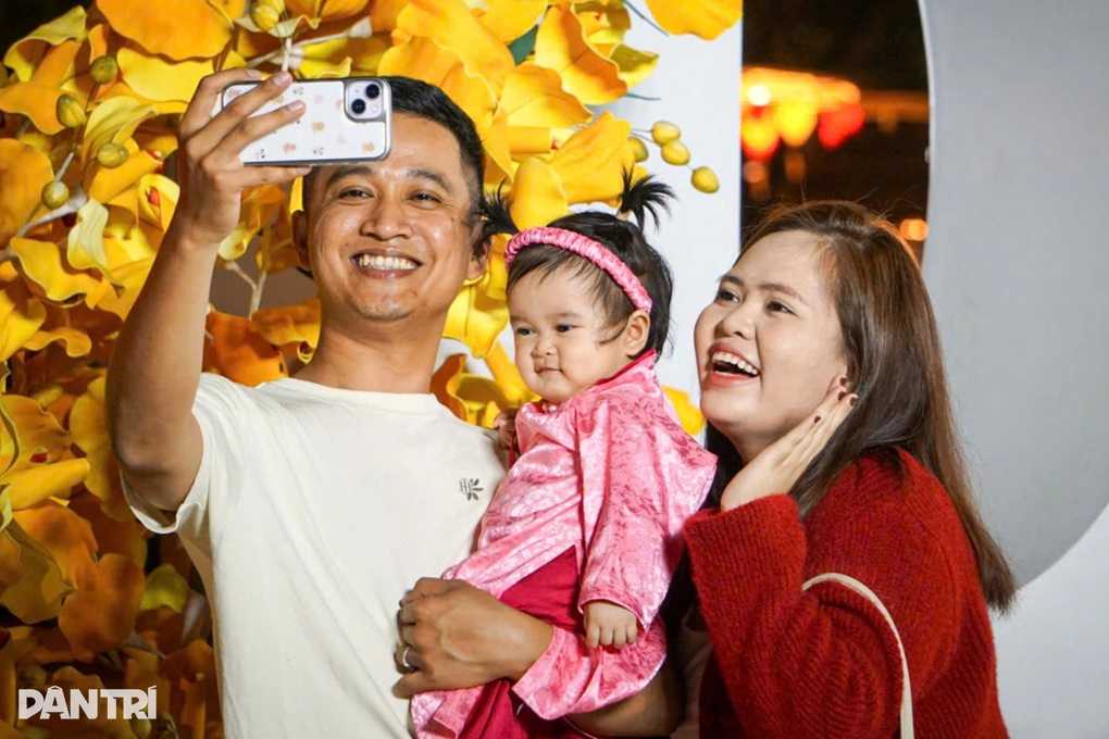 Du lịch Tết lập kỷ lục 14 triệu lượt khách, nhiều tỉnh thắng đậm - 2