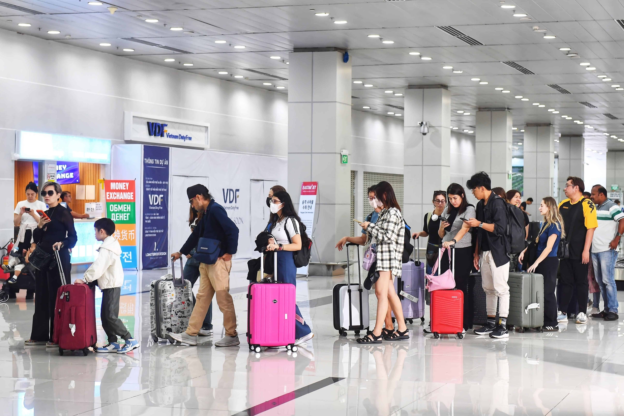 Một sân bay tại Việt Nam lập kỷ lục với 767 chuyến bay trong 9 ngày Tết, phục vụ hơn 260.000 hành khách- Ảnh 3.