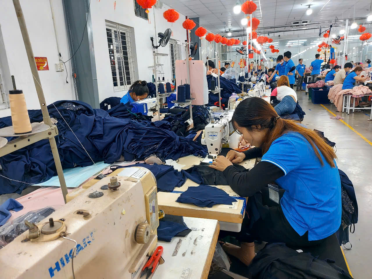 Sau mức thưởng 4 tháng lương, doanh nghiệp lì xì đầu năm thế nào?- Ảnh 4.