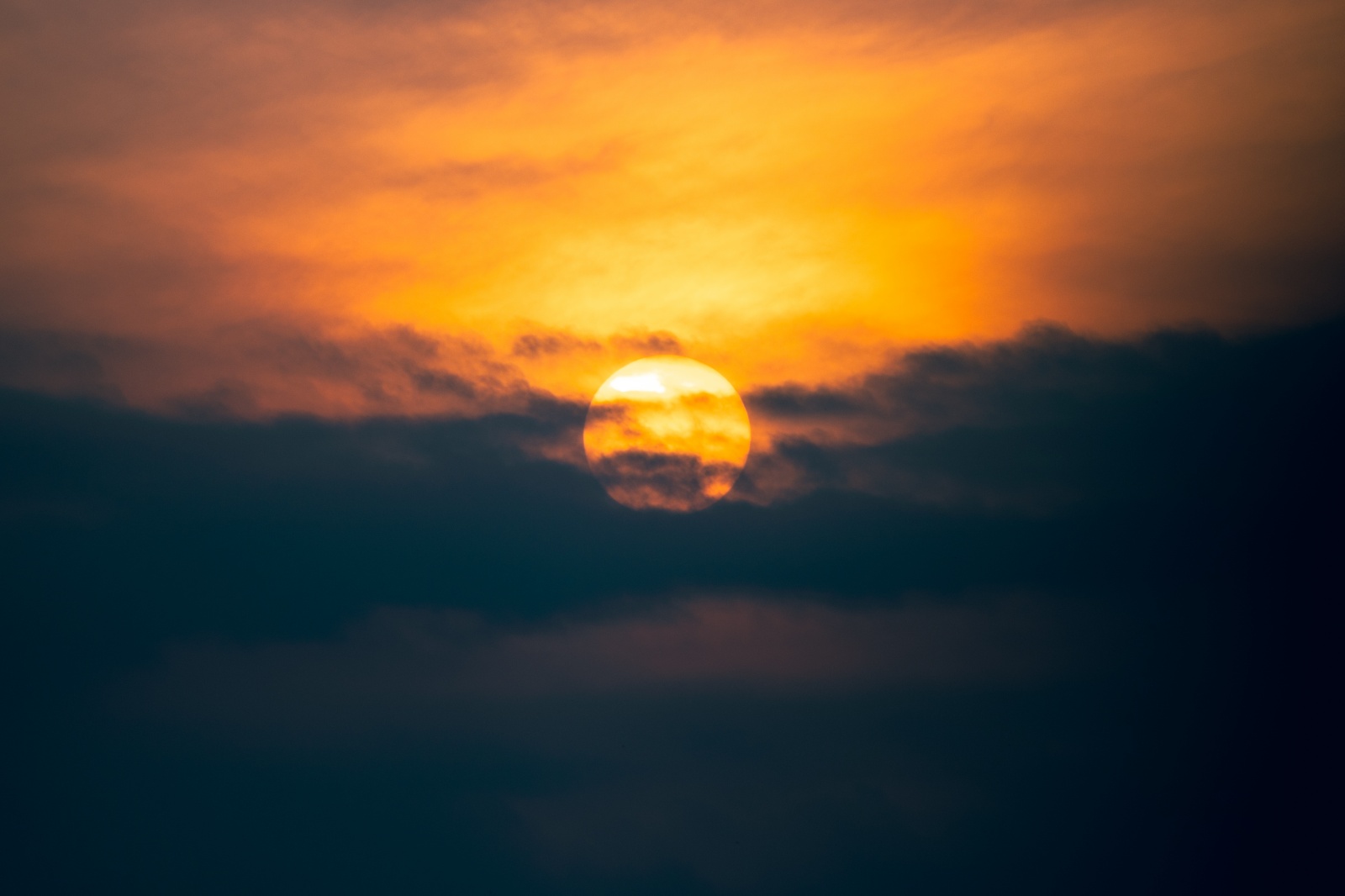 Cảnh tượng đẹp choáng ngợp chiều mùng 7 ở TP.HCM- Ảnh 6.