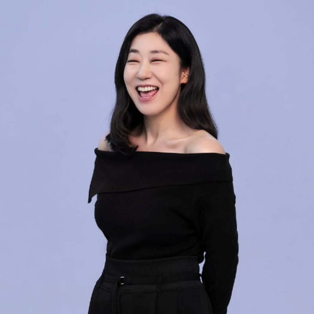 Mẹ quốc dân người Hàn giảm 14kg/năm, cài số lùi từ 50 tuổi về làm phụ nữ U40- Ảnh 2.