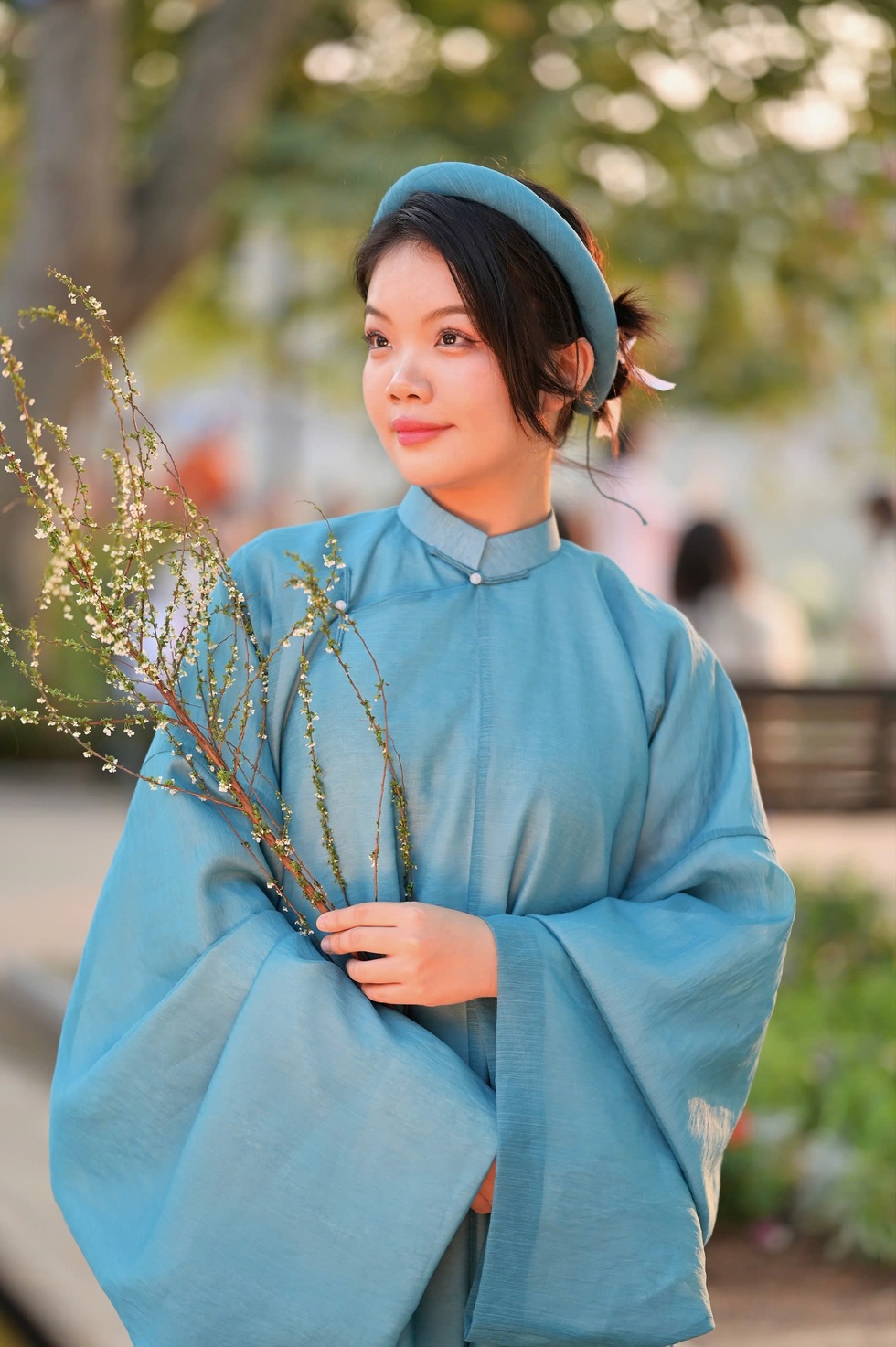 Thủ khoa “trường nhà giàu” kể trải nghiệm khủng hoảng đời sinh viên - 3