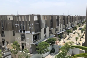 Vốn FDI chảy mạnh vào bất động sản, nhà đầu tư ngoại rót vốn tỉ đô