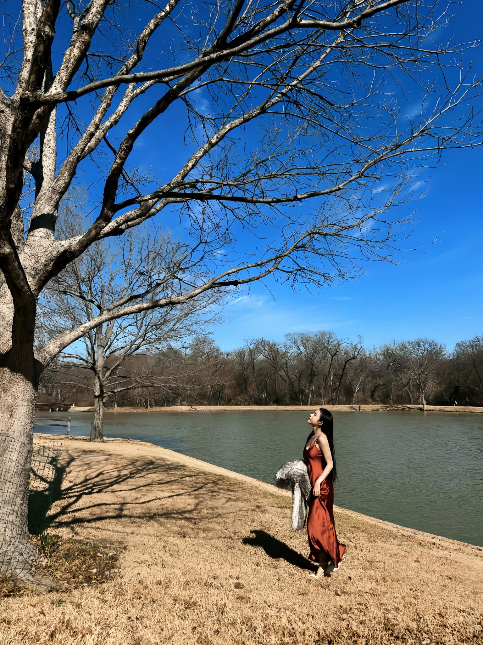 Nữ chính phim Thỏ Ơi!!: Mặc đẹp không trượt phát nào, xuất hiện ở đâu thì nơi đó chính là Milano- Ảnh 14.