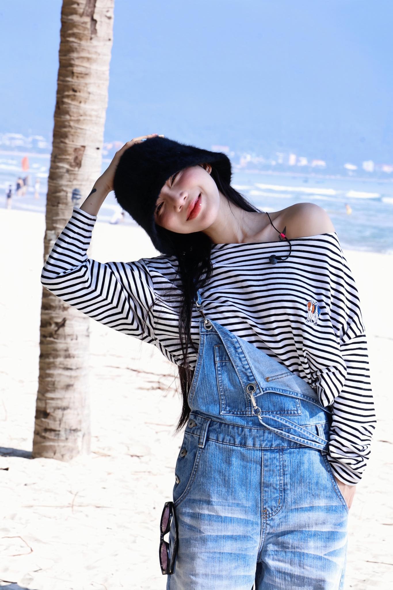 Nữ chính phim Thỏ Ơi!!: Mặc đẹp không trượt phát nào, xuất hiện ở đâu thì nơi đó chính là Milano- Ảnh 19.