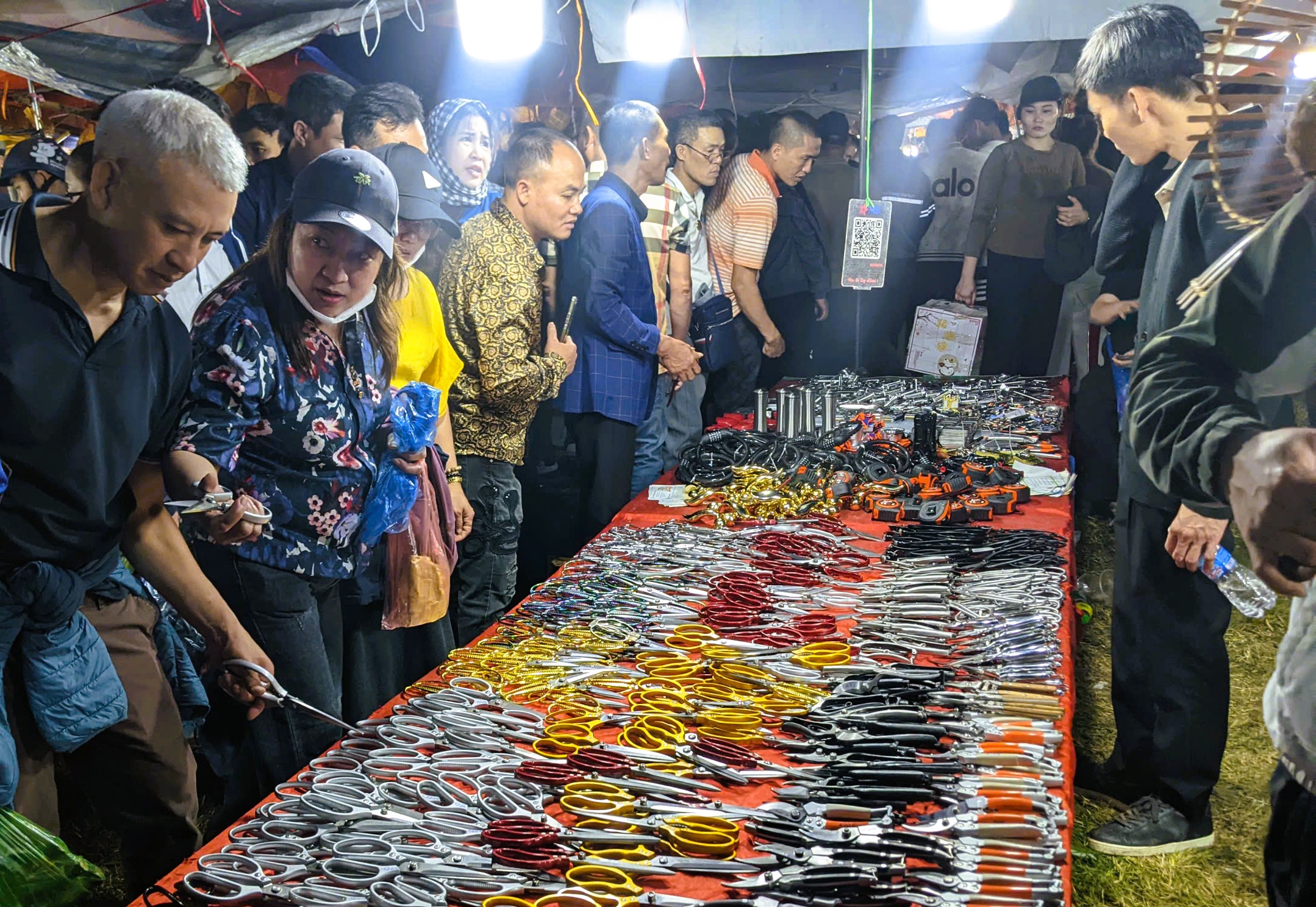 - Ảnh 14. - Ảnh 14.