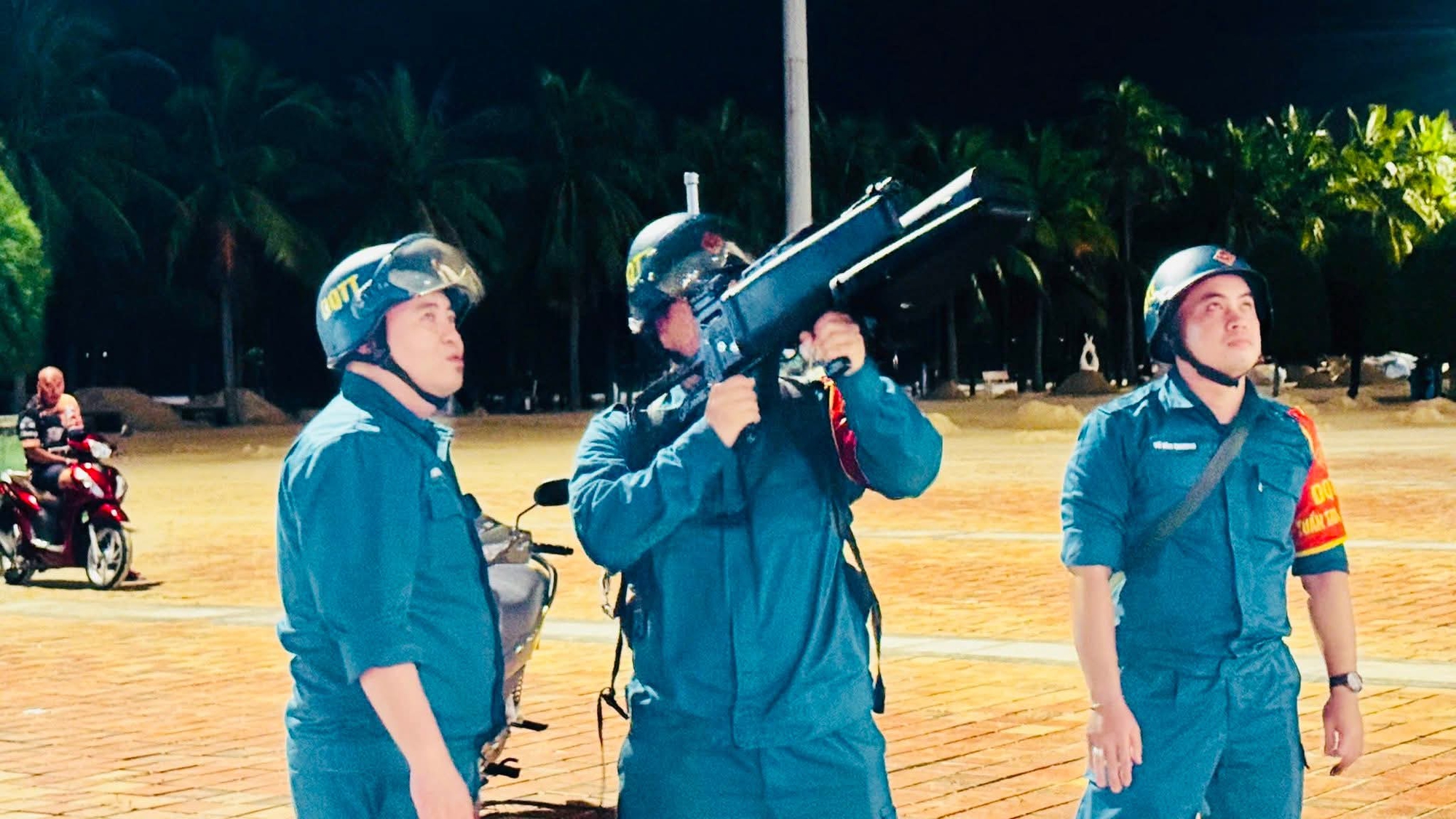 Drone 'đại náo' sân bay Đà Nẵng: Nghi vấn quay clip quảng bá bất động sản?- Ảnh 5.