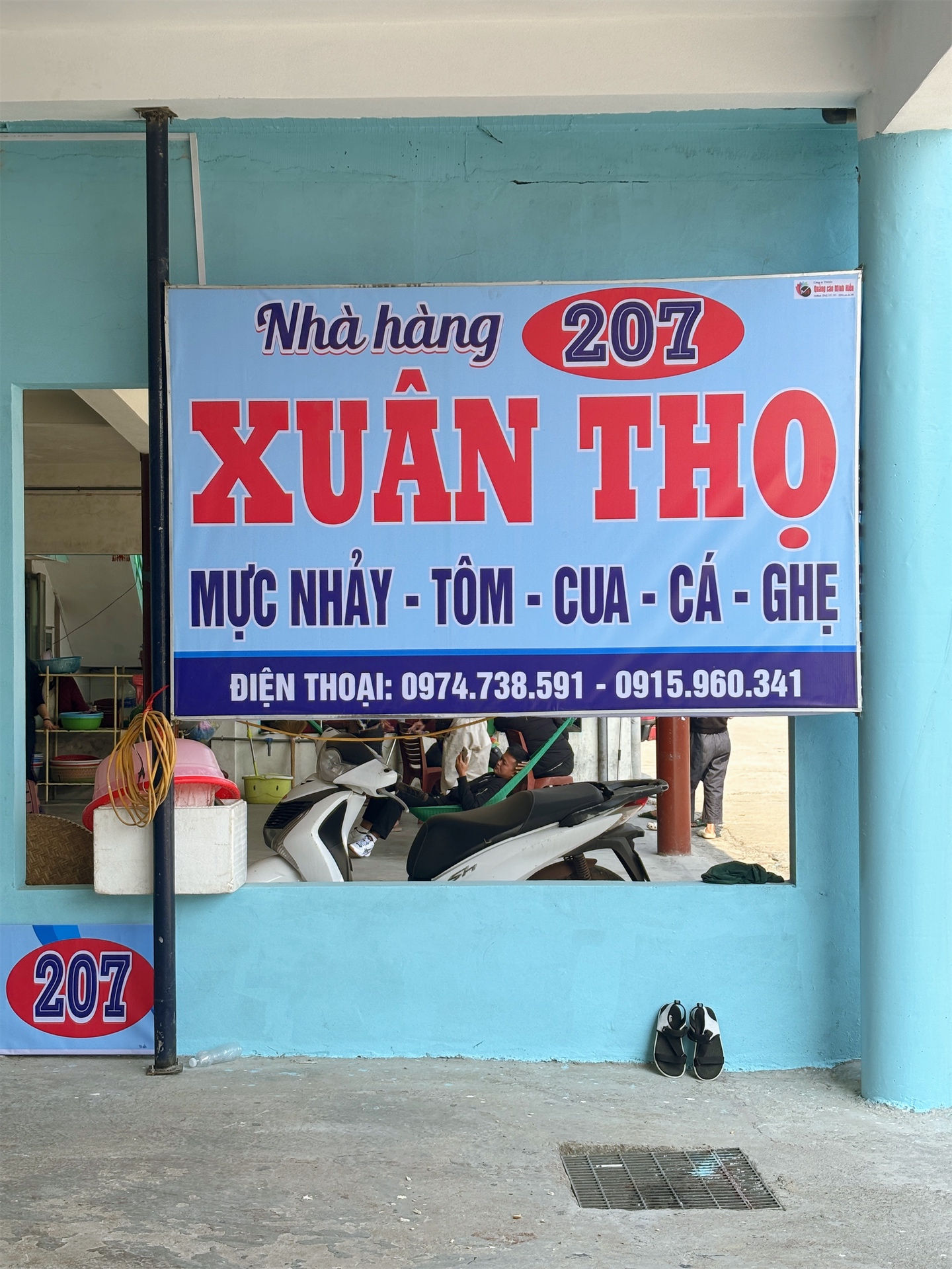 Du Xuân dọc miền biển: Ghé Vũng Áng ăn mực nhảy - đệ nhất gỏi của giới sành ăn- Ảnh 7.