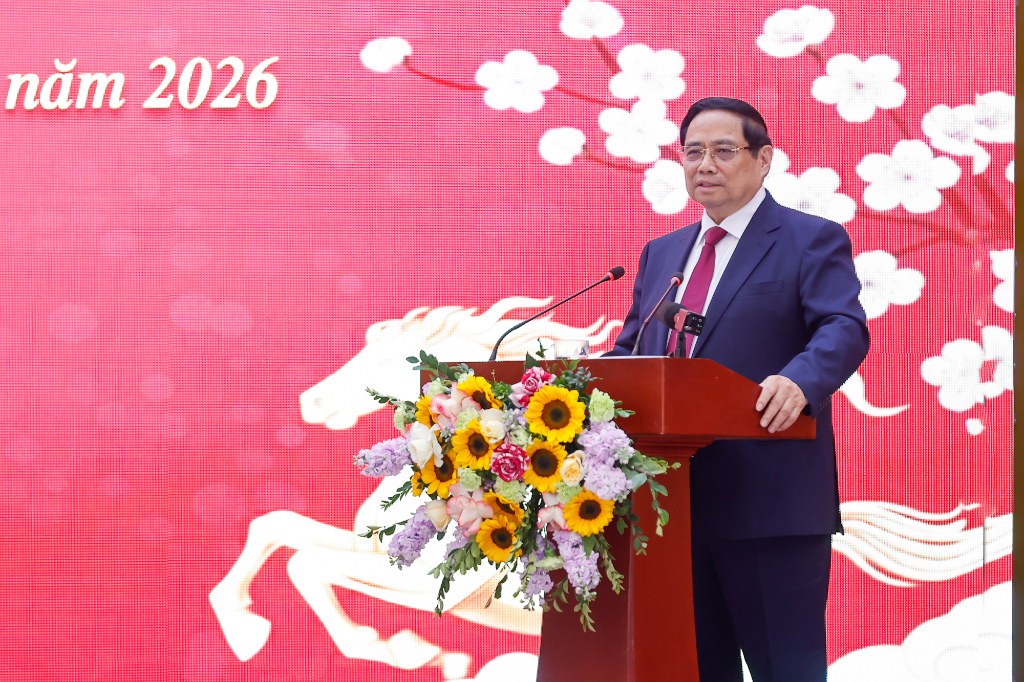 Thủ tướng Phạm Minh Chính khẳng định vai trò khoa học xã hội và nhân văn trong phát triển - Ảnh 3. Thủ tướng Phạm Minh Chính khẳng định vai trò khoa học xã hội và nhân văn trong phát triển - Ảnh 3.