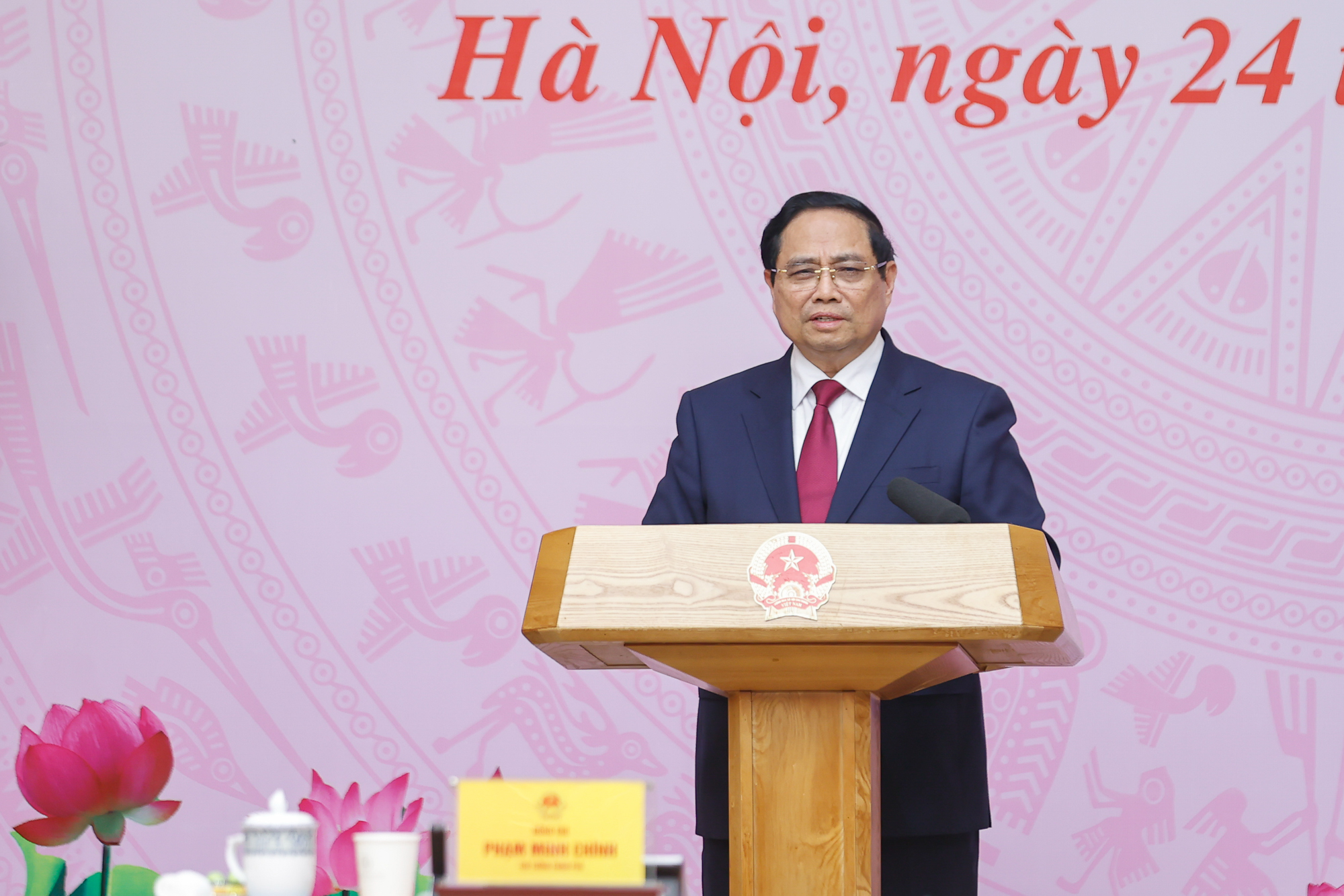 Thủ tướng: Không từ bỏ cơ hội cứu bệnh nhân dù nhỏ nhất 2 Thủ tướng: Không từ bỏ cơ hội cứu bệnh nhân dù nhỏ nhất - Ảnh 3.