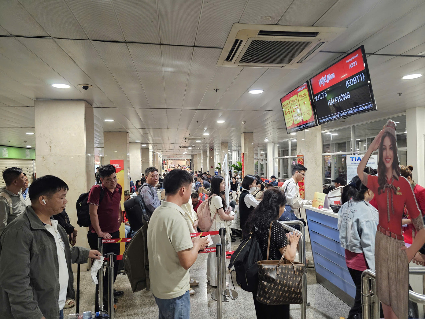 Lý do không thể đặt được vé máy bay tới TPHCM- Ảnh 2.