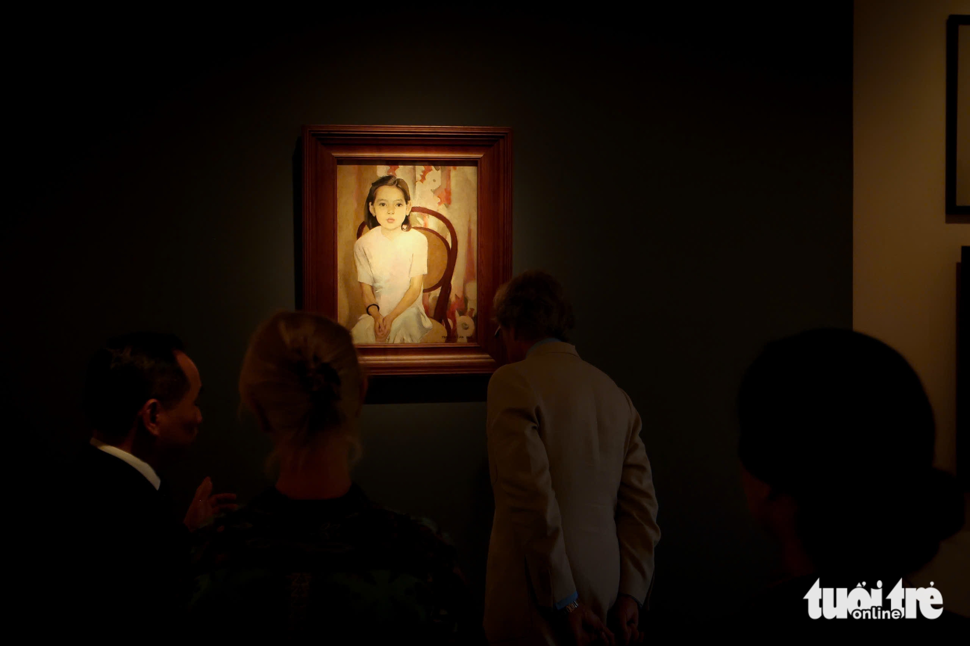 Đưa văn hóa Việt Nam đến gần bạn bè quốc tế 3 Phu nhân Tổng Bí thư Tô Lâm - Ảnh 3.