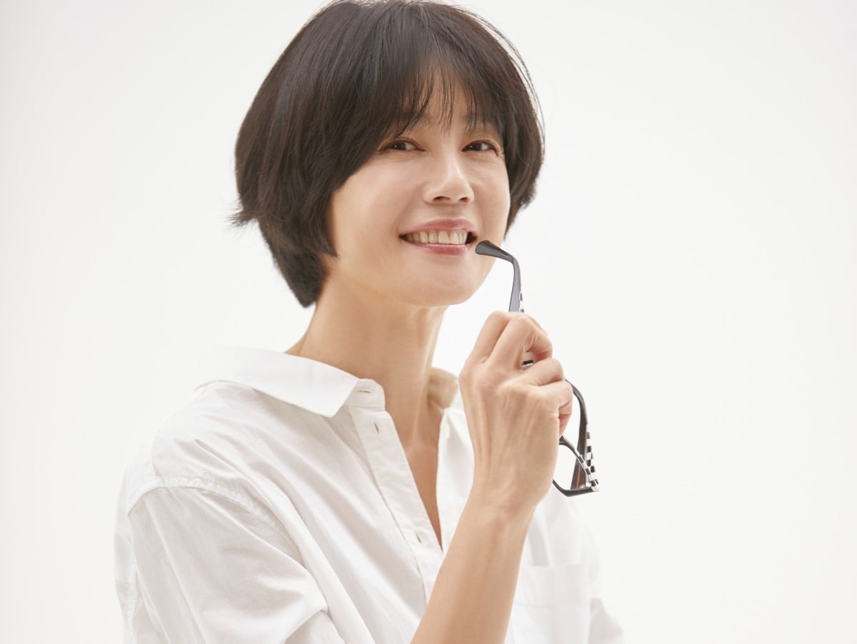 Minh tinh Giày Thủy Tinh sụp đổ hình tượng sau 1 đêm- Ảnh 3.