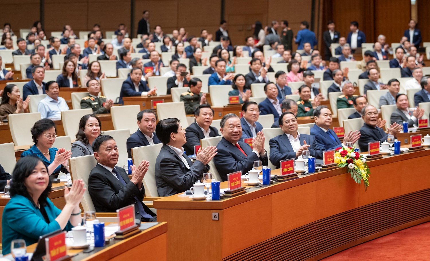 Tổng Bí thư Tô Lâm và nhiều lãnh đạo dự Hội nghị quán triệt nghị quyết 79, 80 của Bộ Chính trị - Ảnh 1.