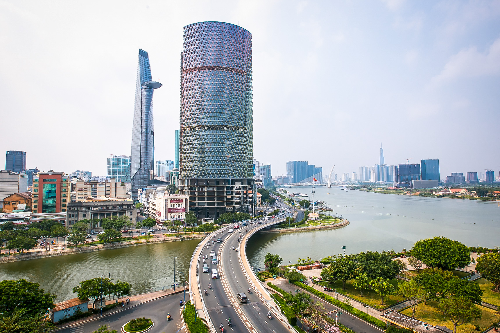 TP.HCM thí điểm mạng 6G trong năm 2026, hướng đến đô thị số toàn diện 2 TP.HCM thí điểm mạng 6G trong năm 2026, hướng đến đô thị số toàn diện - Ảnh 2.