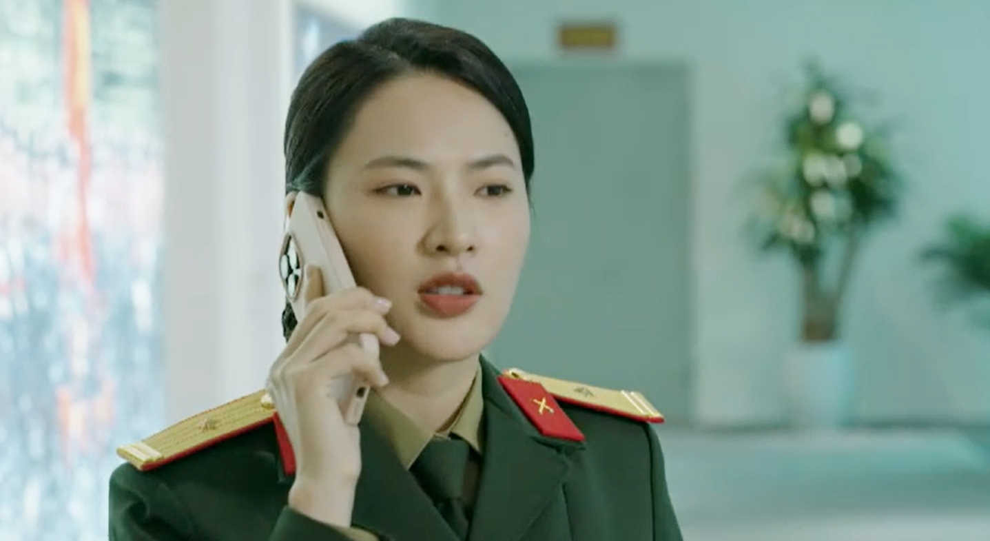 Cả MXH đang bị 1 mỹ nhân tra tấn thính giác: Cứ cất giọng là netizen đòi tắt TV, đích thị em gái Cả MXH đang bị 1 mỹ nhân tra tấn thính giác: Cứ cất giọng là netizen đòi tắt TV, đích thị em gái