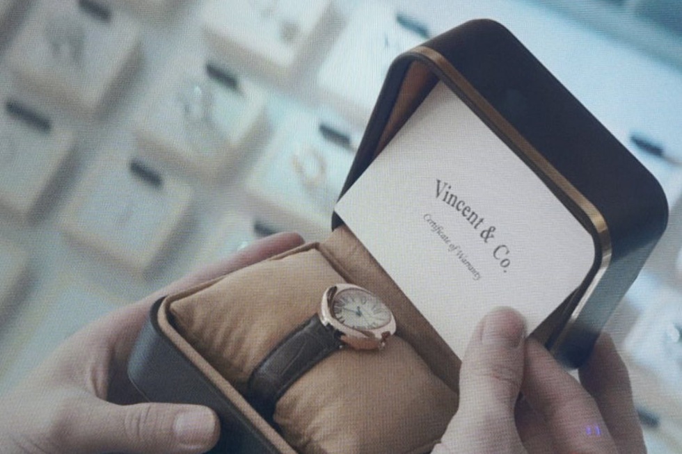 Phim gây sốt toàn cầu lấy cảm hứng từ phi vụ lừa đảo hàng hiệu rúng động - 3