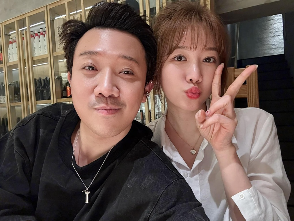 Hari Won gửi 1 bức ảnh, Trấn Thành vừa xem xong cảm thán: 