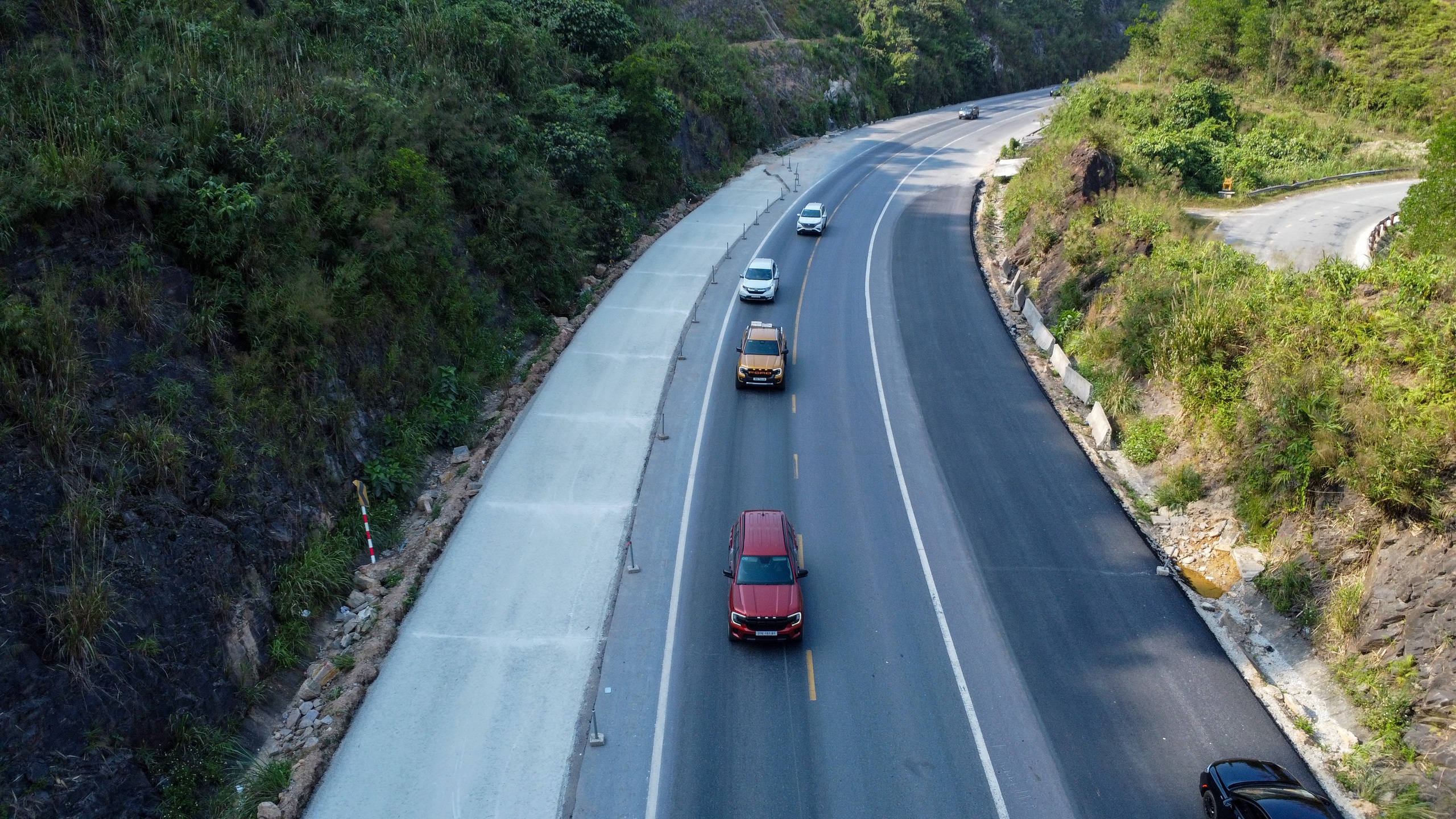 Thi công mở rộng cao tốc La Sơn - Hòa Liên: Khi nào về đích?- Ảnh 5.