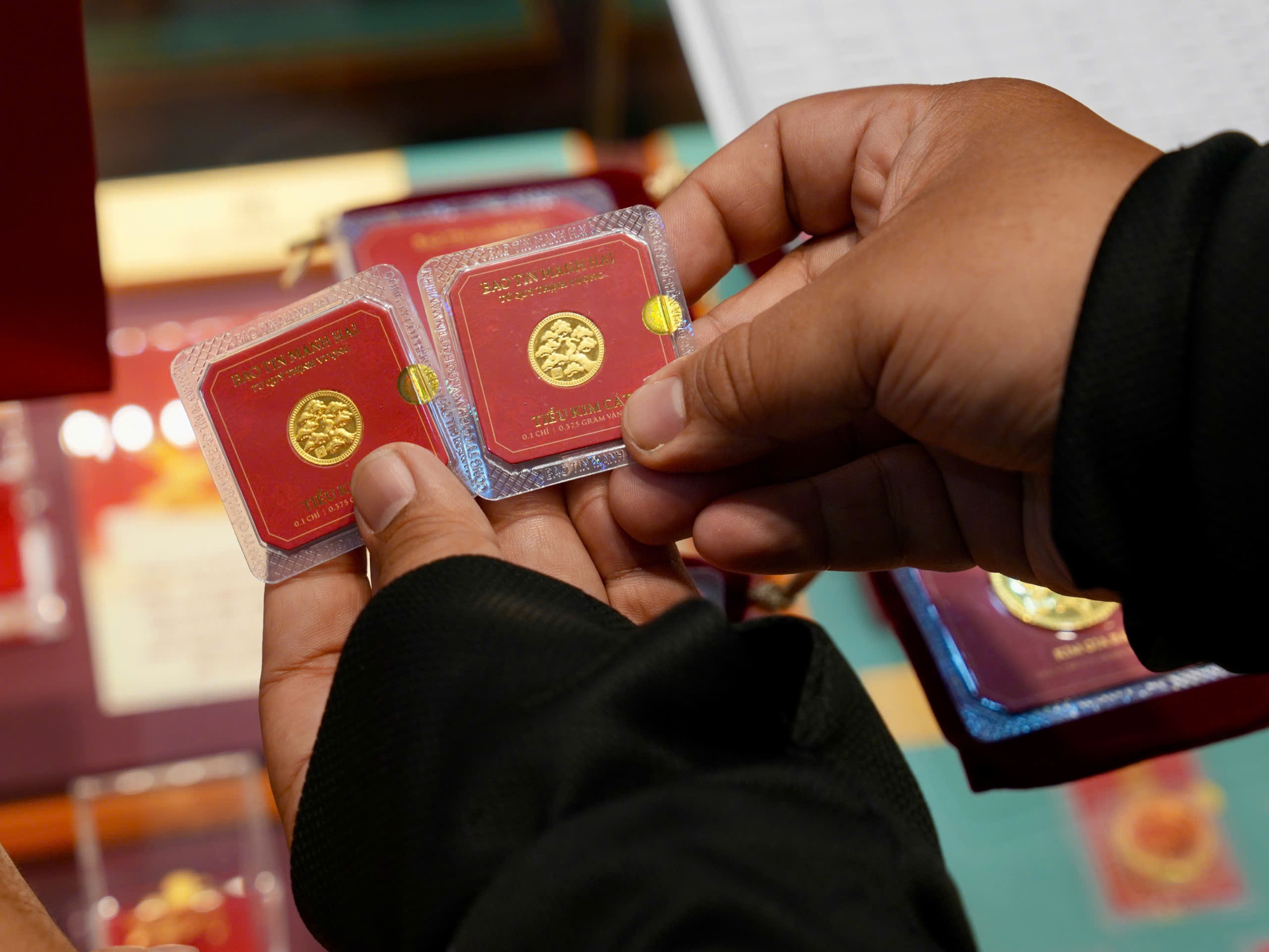 Giá vàng miếng SJC tăng thêm 700.000 đồng/lượng trước ngày Thần Tài - Ảnh 6.