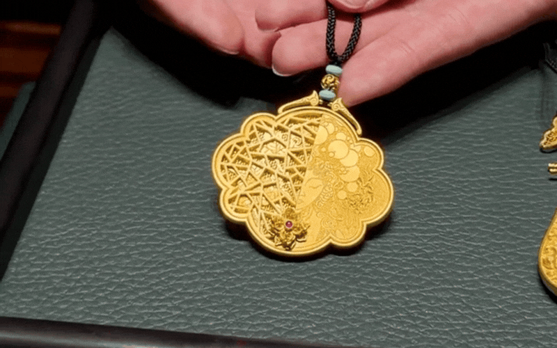 Bí ẩn tiệm vàng cổ 3 đời khiến giới siêu giàu mê mẩn: Phú bà hé lộ quy tắc 'ngầm', chờ ròng rã hơn 1 năm mới tới lượt- Ảnh 14.