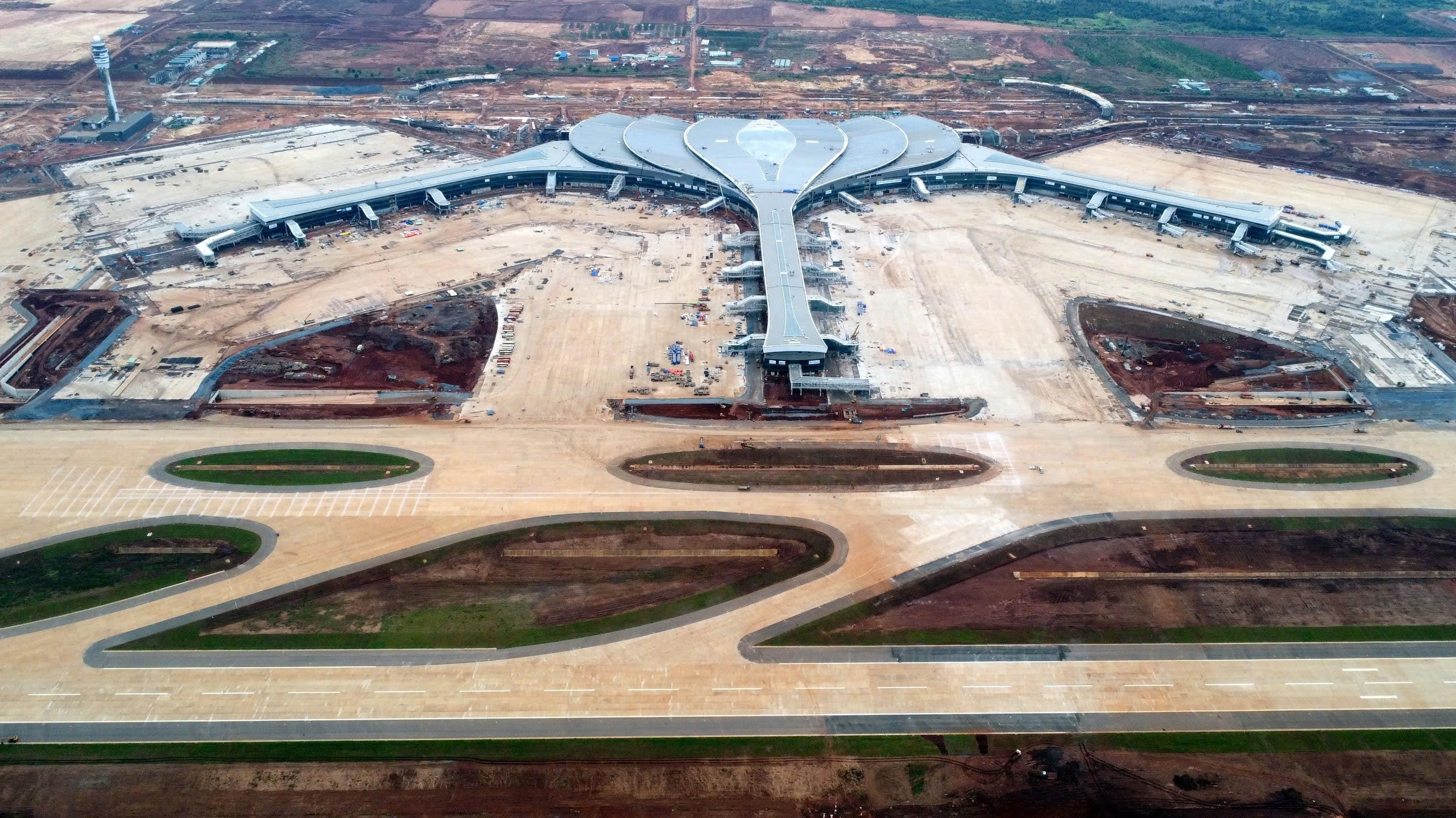 Đưa hai nghị quyết quan trọng vào cuộc sống:  - Ảnh 4.