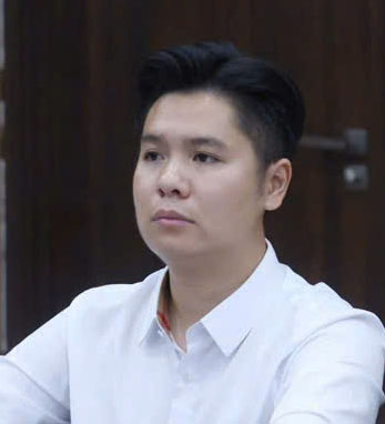 Va chạm nhỏ, hành xử côn đồ, vướng vòng lao lý 1 Hành xử côn đồ, vướng vòng lao lý - Ảnh 3.