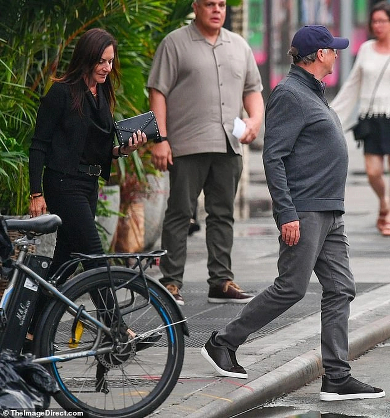 Chân dung người phụ nữ đang hẹn hò cùng tỷ phú Bill Gates, từng đến Việt Nam- Ảnh 2.