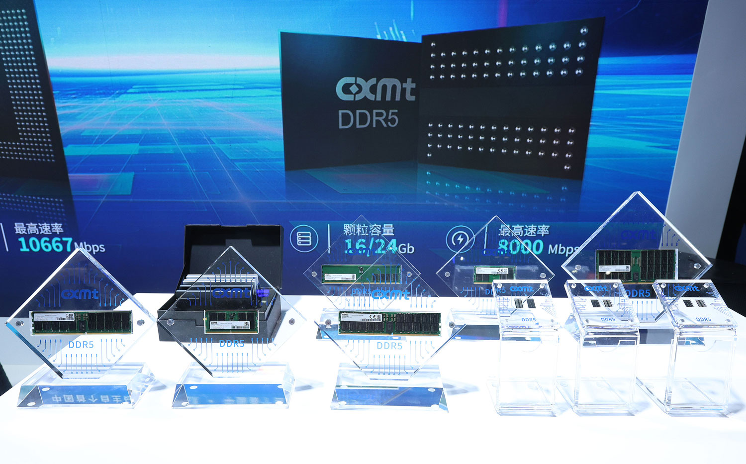 Lãi hơn vàng: Mặt hàng tăng giá Lãi hơn vàng: Mặt hàng tăng giá