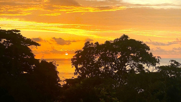 Vẻ đẹp hoang sơ, kiêu hãnh của Hòn Khoai 5 Vẻ đẹp hoang sơ, kiêu hãnh của Hòn Khoai - 4