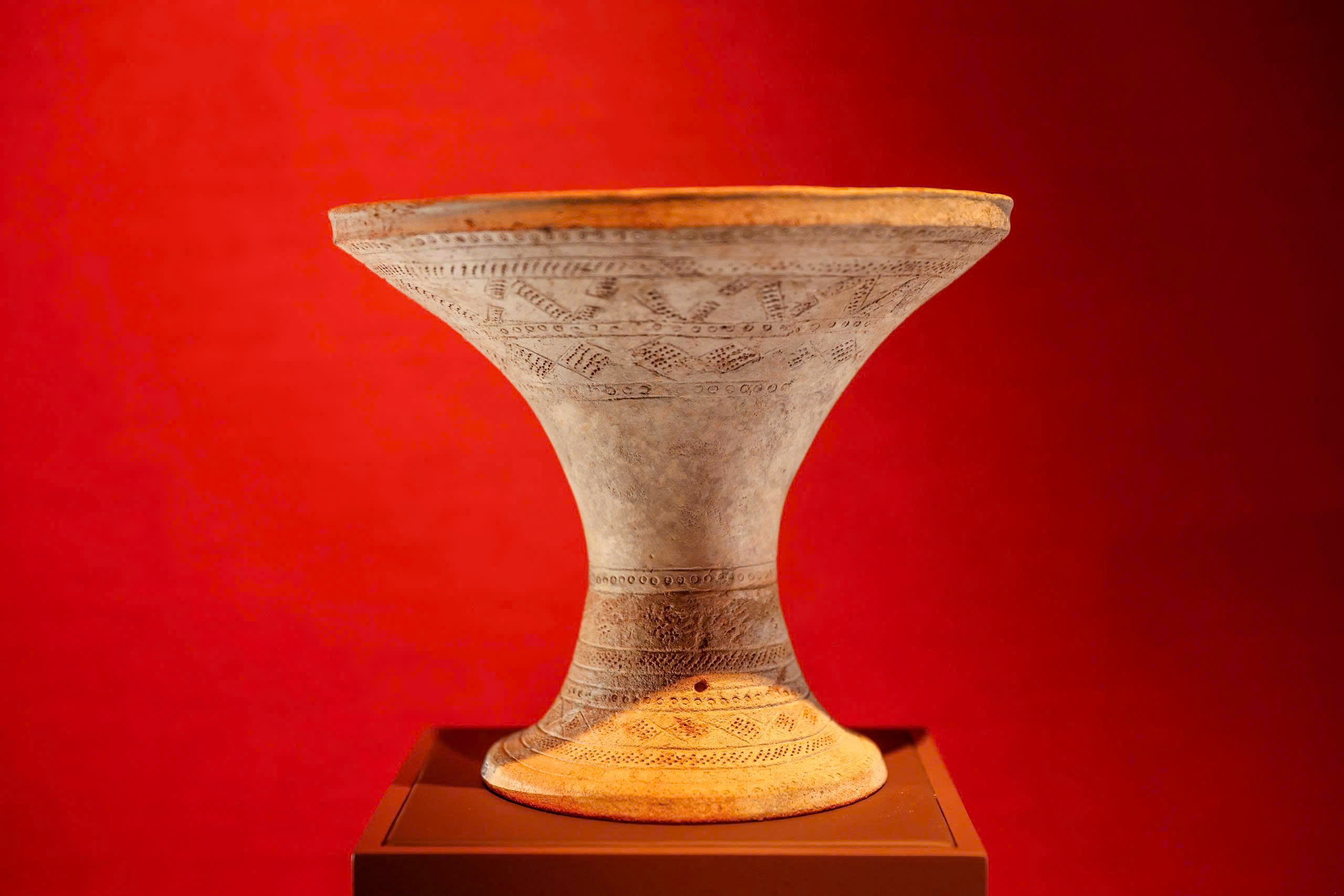 TPHCM có thêm 2 Bảo vật quốc gia 3 TPHCM có thêm 2 Bảo vật quốc gia - Ảnh 3.