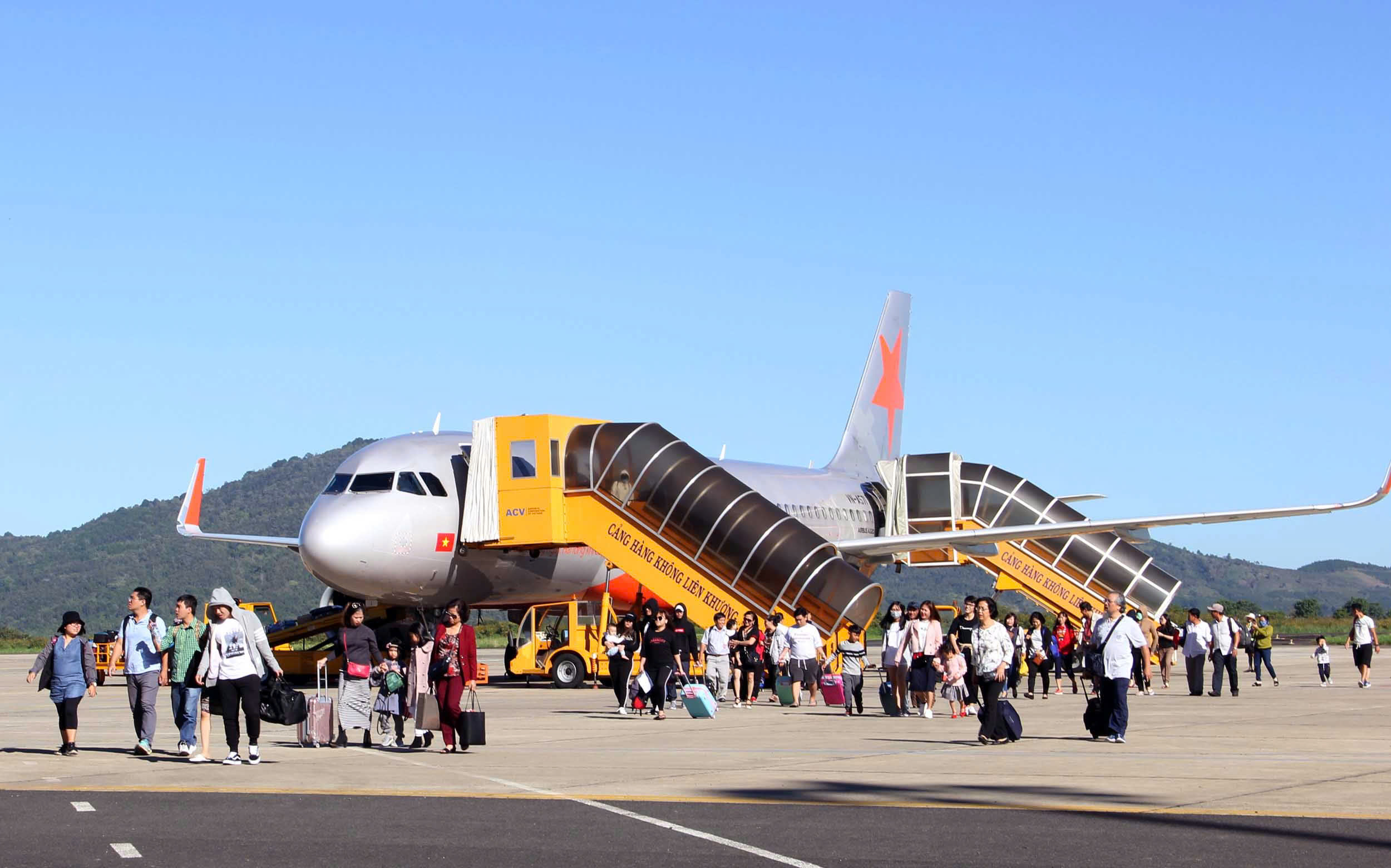 Sân bay Liên Khương trước giờ đóng cửa để sửa chữa - Ảnh 7.