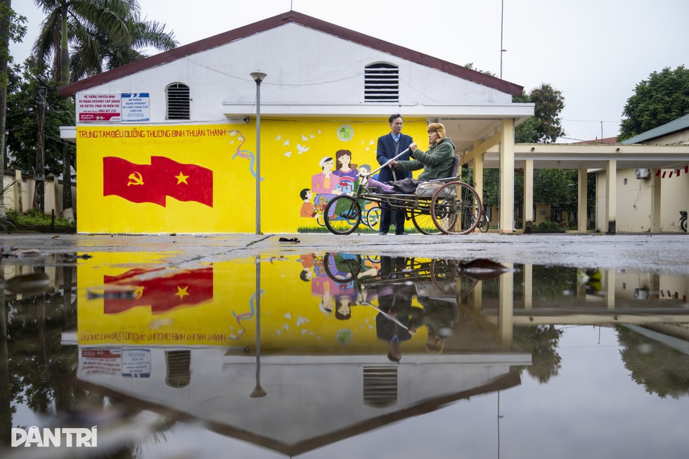 Những blouse trắng gác tuổi xuân làm bảo mẫu trọn đời ở làng anh hùng - 9