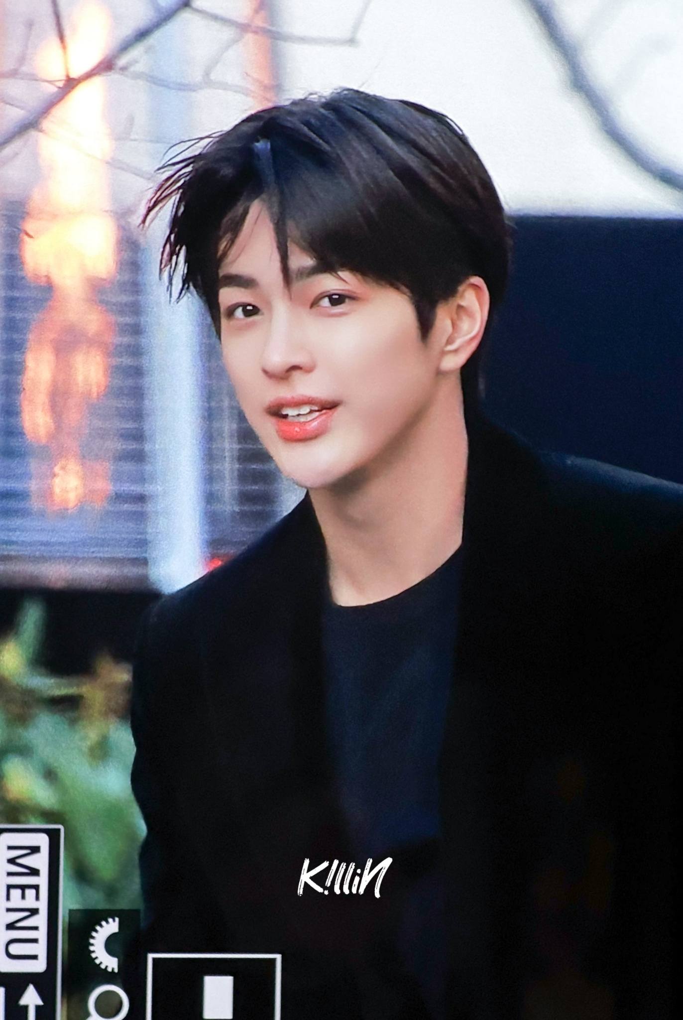 Showbiz có mỹ nam 16 tuổi đẹp như mơ, cả triệu người nguyện bảo vệ nụ cười toả nắng- Ảnh 5.